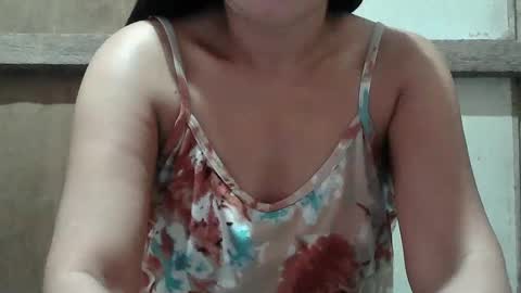hotmama online show from January 18, 2025, 8:51 pm