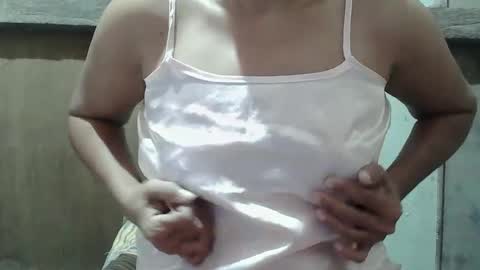 hotmama online show from January 29, 2025, 8:46 pm