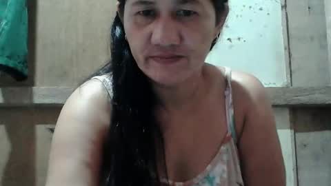 hotmama online show from February 14, 2025, 9:56 am