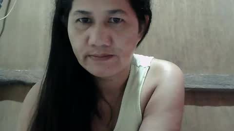 hotmama online show from March 7, 2025, 8:00 pm
