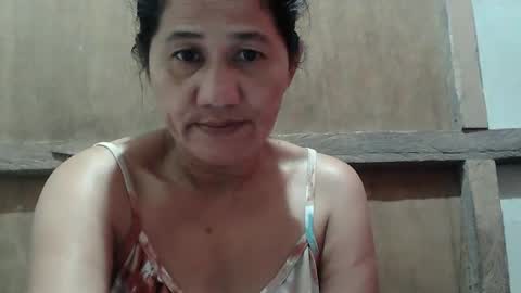 hotmama online show from March 9, 2025, 12:00 am