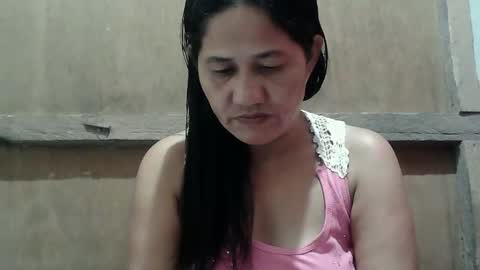 hotmama online show from March 9, 2025, 3:54 am