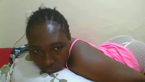 Snapshot of hot_masha chatting on December 30, 2024, 5:26 am hot_masha online show from December 30, 2024, 5:26 am
