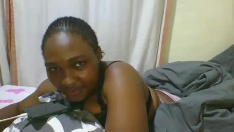 Snapshot of hot_masha chatting on October 7, 2025, 12:41 am hot_masha online show from October 7, 2025, 12:41 am