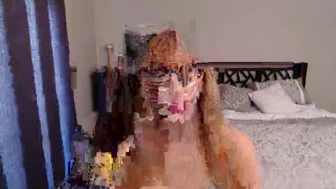 Snapshot of hot_milfy_mom chatting on September 24, 2025, 11:08 pm Rose Redwood online show from September 24, 2025, 11:08 pm