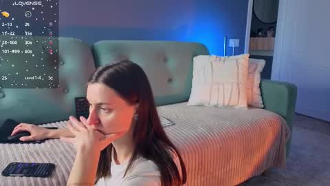 Snapshot of hot_mode chatting on February 15, 2026, 11:30 am Alexandra online show from February 15, 2026, 11:30 am