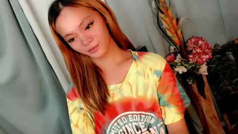 SWEET AGATHA online show from January 31, 2025, 9:05 pm