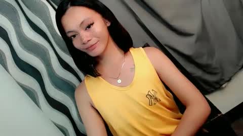 SWEET AGATHA online show from March 12, 2025, 6:22 pm