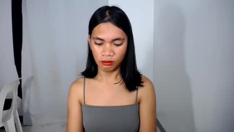 Snapshot of hot_pauline chatting on June 9, 2026, 10:38 am hot_pauline online show from June 9, 2026, 10:38 am