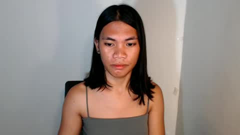 Snapshot of hot_pauline chatting on June 19, 2026, 12:37 am hot_pauline online show from June 19, 2026, 12:37 am