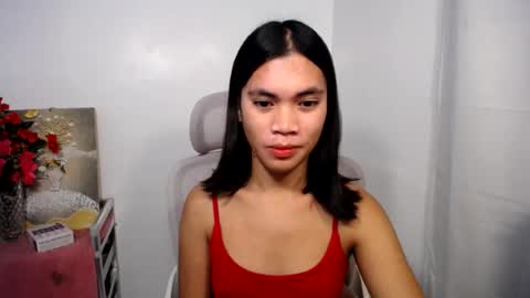 Snapshot of hot_pauline chatting on July 17, 2026, 8:24 pm hot_pauline online show from July 17, 2026, 8:24 pm