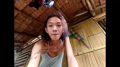 hot_petit69 online show from January 14, 2026, 10:58 pm