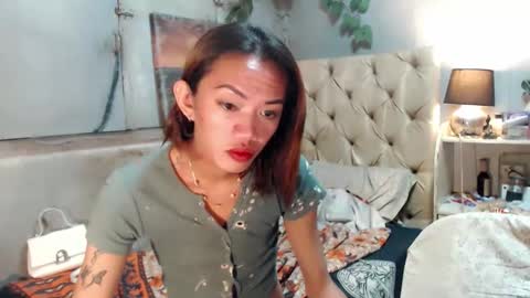 hot_petit69 online show from March 15, 2026, 6:14 pm