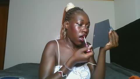 Snapshot of hot_petite1 chatting on March 25, 2026, 5:46 am Hot petite online show from March 25, 2026, 5:46 am