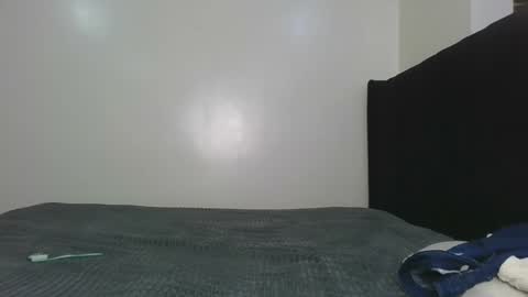 Snapshot of hot_petite1 chatting on March 26, 2026, 11:27 am Hot petite online show from March 26, 2026, 11:27 am
