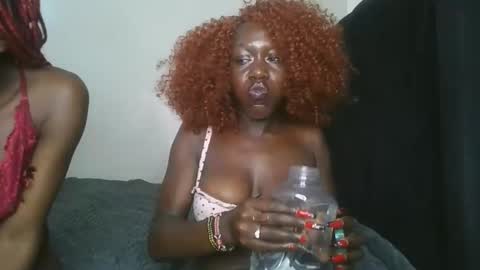 Snapshot of hot_petite1 chatting on April 15, 2026, 8:53 pm Hot petite online show from April 15, 2026, 8:53 pm