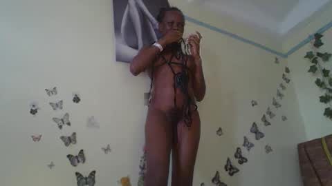 Snapshot of hot_petite100 chatting on November 27, 2025, 8:49 am hot petite100 online show from November 27, 2025, 8:49 am