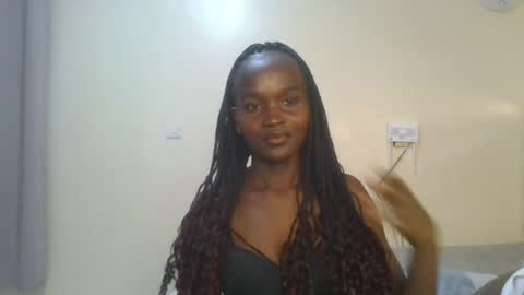 Petite online show from June 17, 2026, 6:53 pm