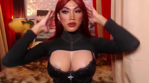 Julli Anna online show from November 11, 2025, 10:37 am