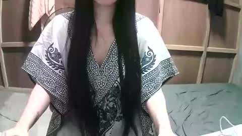 hot_quin11 online show from February 19, 2026, 1:29 pm