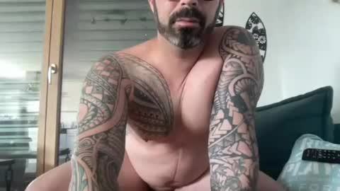 letmedoo2 online show from July 31, 2026, 7:19 am