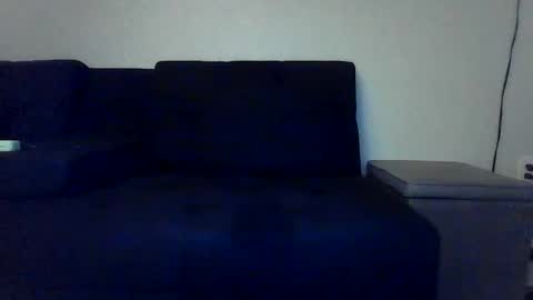 Snapshot of hot_sexy_man_in_the_van chatting on October 26, 2025, 2:28 am hot_sexy_man_in_the_van online show from October 26, 2025, 2:28 am