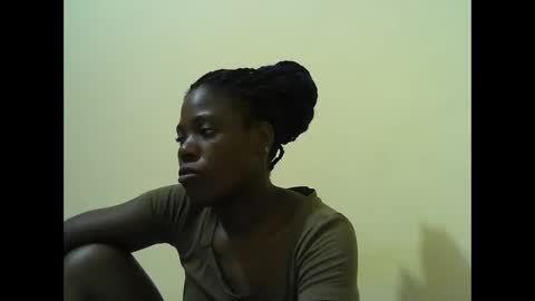 Snapshot of hot_shannia chatting on March 31, 2026, 6:41 pm hot_shannia online show from March 31, 2026, 6:41 pm