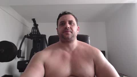 Stefano.. online show from February 14, 2025, 2:02 pm
