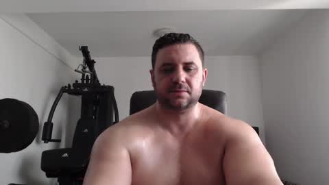 Stefano.. online show from March 9, 2025, 1:04 pm
