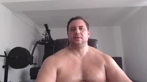 Snapshot of hot_stefano1 chatting on September 20, 2025, 5:41 am Stefano.. online show from September 20, 2025, 5:41 am