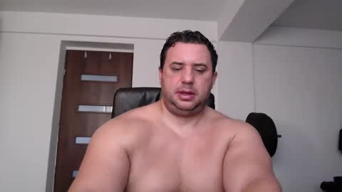 Snapshot of hot_stefano1 chatting on September 28, 2025, 4:51 am Stefano.. online show from September 28, 2025, 4:51 am