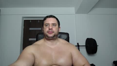 Snapshot of hot_stefano1 chatting on September 29, 2025, 5:45 am Stefano.. online show from September 29, 2025, 5:45 am