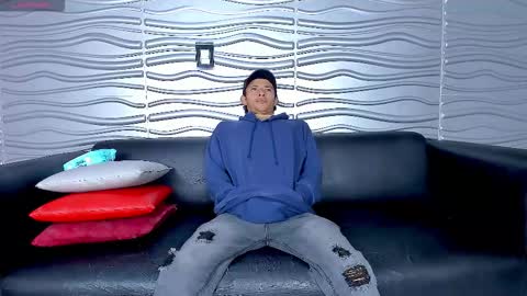 Snapshot of hot_temptation21 chatting on October 2, 2025, 1:29 pm hot_temptation21 online show from October 2, 2025, 1:29 pm