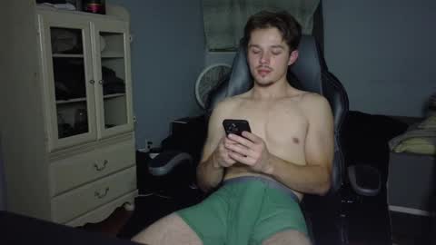 hot_tommylee online show from September 30, 2025, 12:59 am