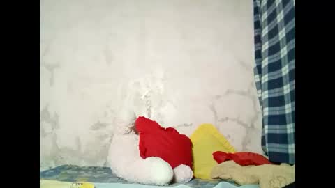 hot_warrios247 online show from February 6, 2025, 1:16 am
