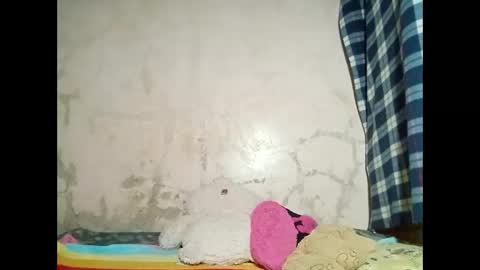 hot_warrios247 online show from February 19, 2025, 9:17 am
