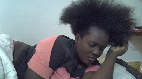 hot_zelinda online show from June 18, 2026, 9:14 am