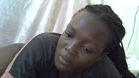 hot_zelinda online show from July 17, 2026, 8:10 am