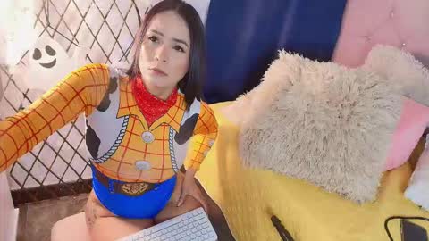 Snapshot of hotalana_ chatting on October 30, 2025, 4:08 pm Alana online show from October 30, 2025, 4:08 pm