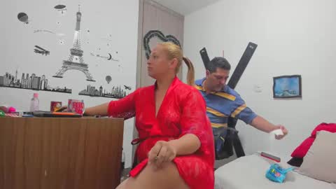 hotandfierylatinos online show from December 18, 2024, 10:30 am