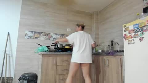 Snapshot of hotandfierylatinos chatting on September 16, 2025, 10:49 am hotandfierylatinos online show from September 16, 2025, 10:49 am