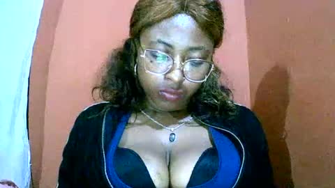 Snapshot of hotarian1 chatting on June 15, 2026, 5:48 pm hotarian1 online show from June 15, 2026, 5:48 pm