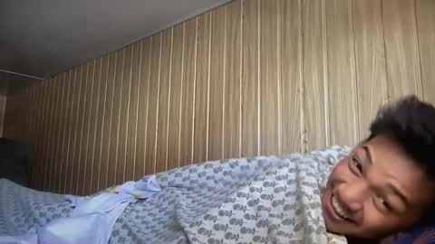 hotasian_jerome online show from May 6, 2026, 5:25 am