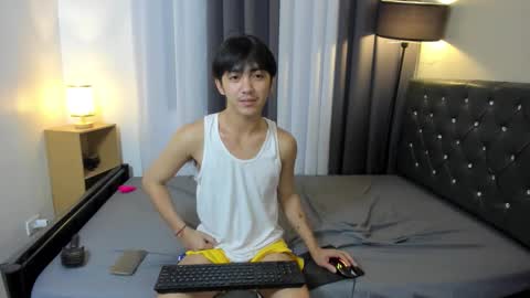 Snapshot of hotasiankenn chatting on September 20, 2025, 10:27 am Kenny online show from September 20, 2025, 10:27 am