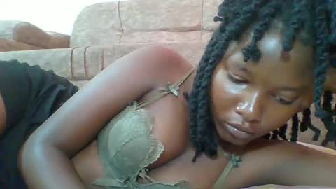 love online show from March 10, 2025, 8:59 am