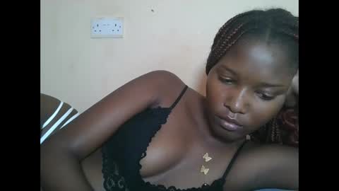 love online show from September 26, 2025, 8:29 am