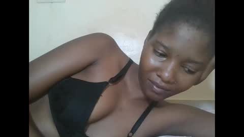 Snapshot of hotbabbee chatting on March 6, 2026, 2:08 am love online show from March 6, 2026, 2:08 am