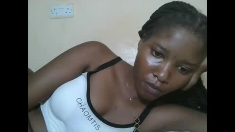 Snapshot of hotbabbee chatting on March 17, 2026, 8:23 pm love online show from March 17, 2026, 8:23 pm