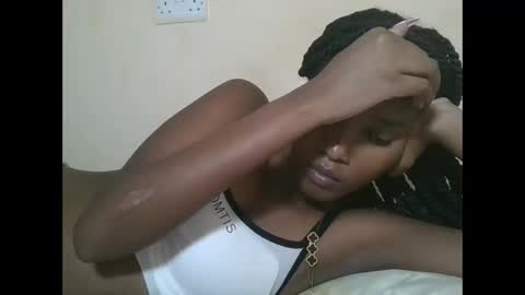 Snapshot of hotbabbee chatting on March 18, 2026, 6:44 pm love online show from March 18, 2026, 6:44 pm