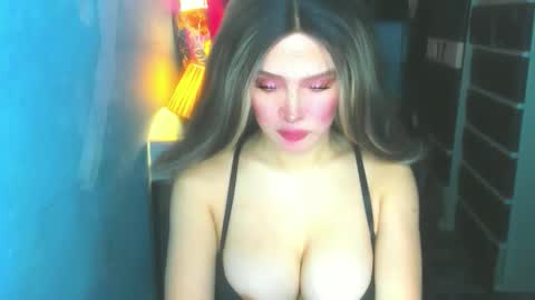 T A N Y A online show from May 9, 2026, 2:06 am